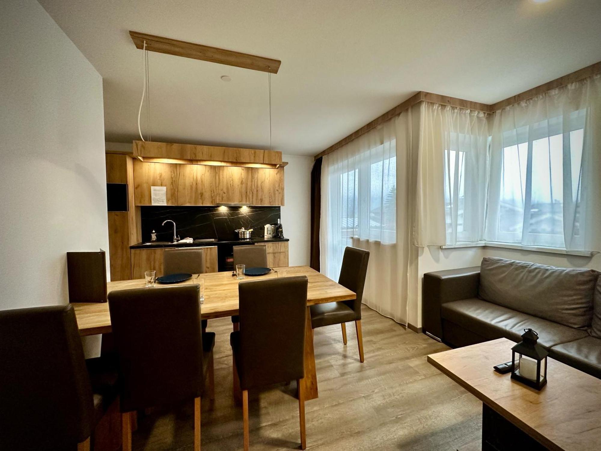 Apartments Maiskogelblick Пиезендорф Екстериор снимка