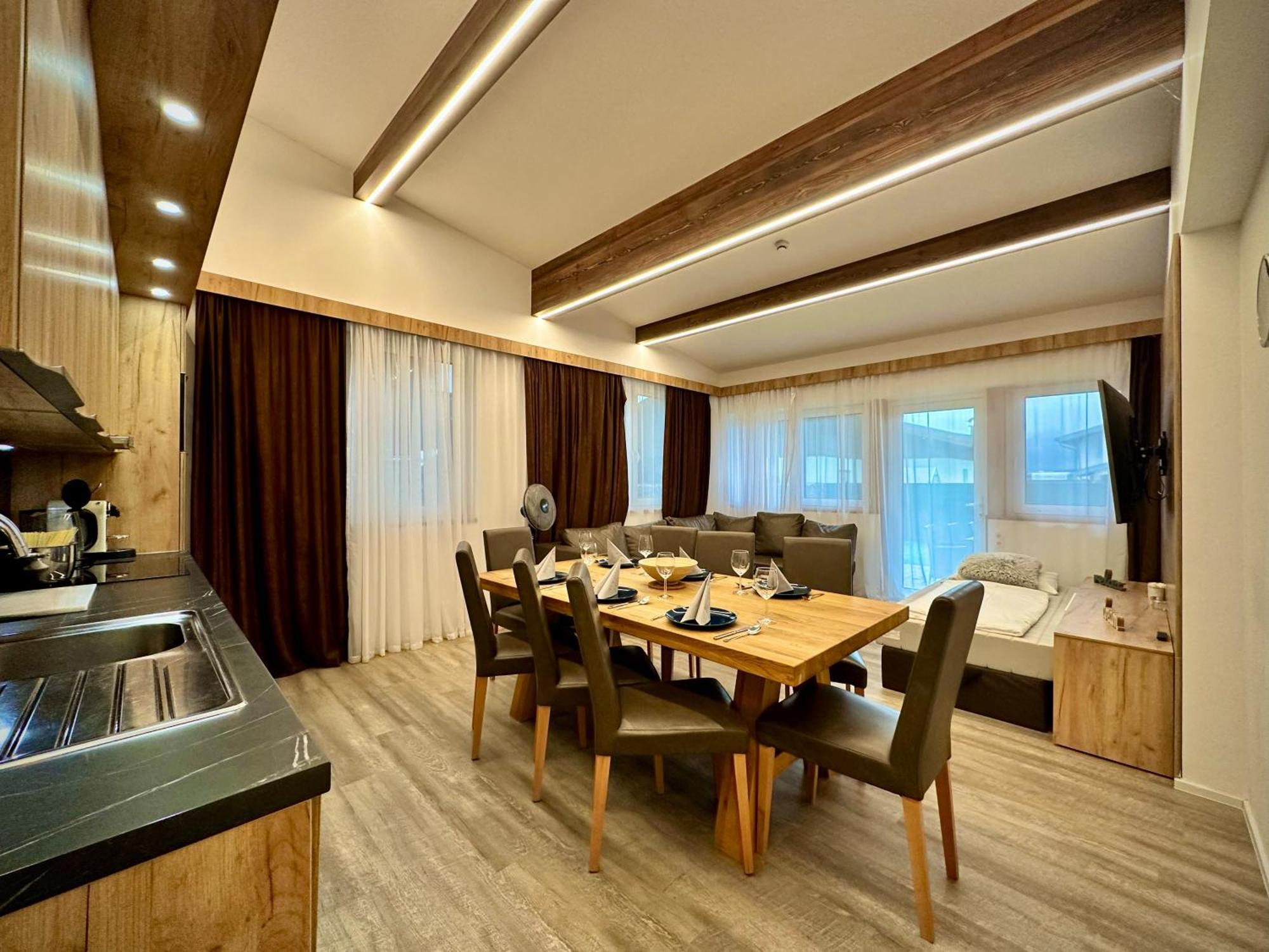 Apartments Maiskogelblick Пиезендорф Екстериор снимка