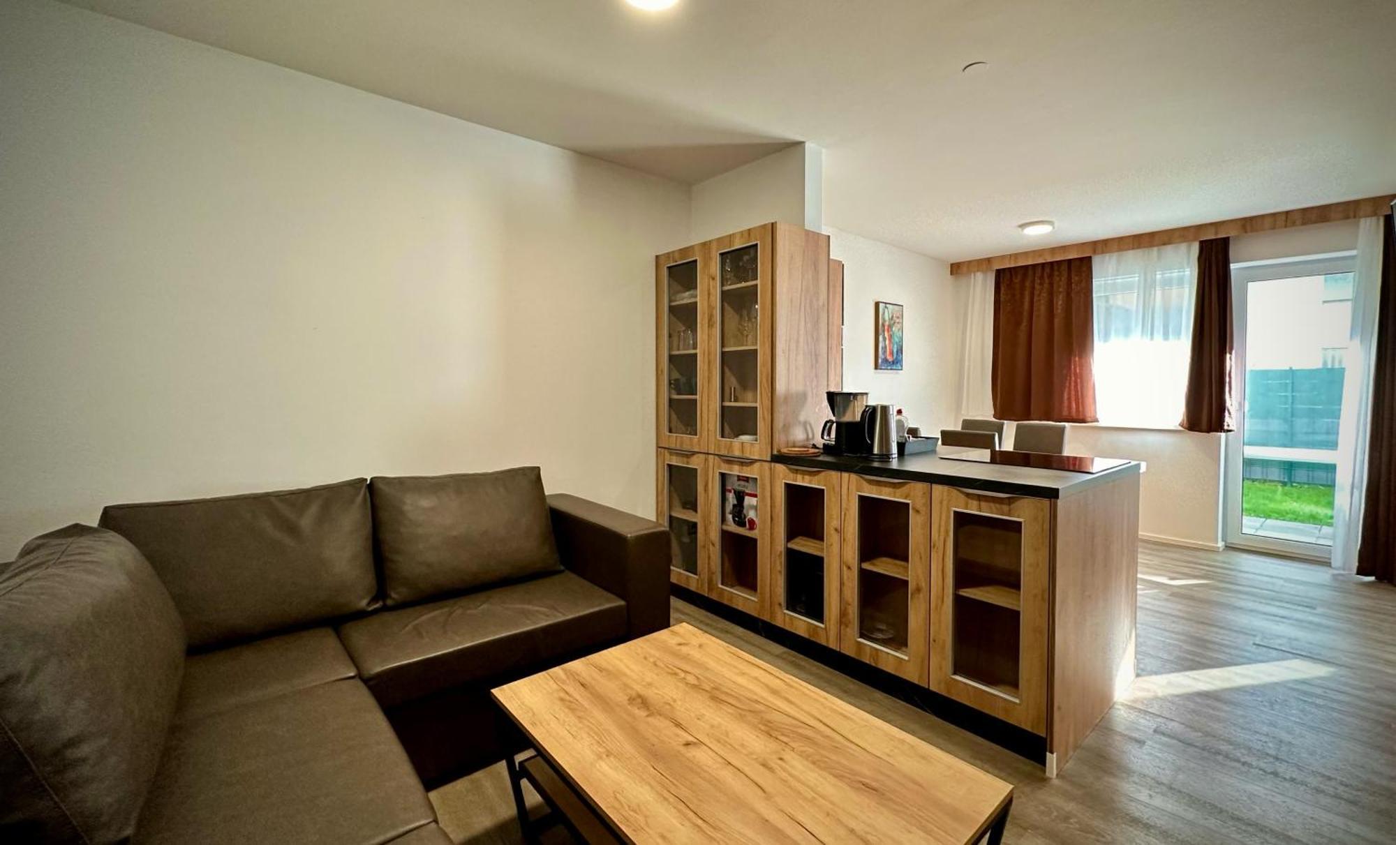 Apartments Maiskogelblick Пиезендорф Екстериор снимка