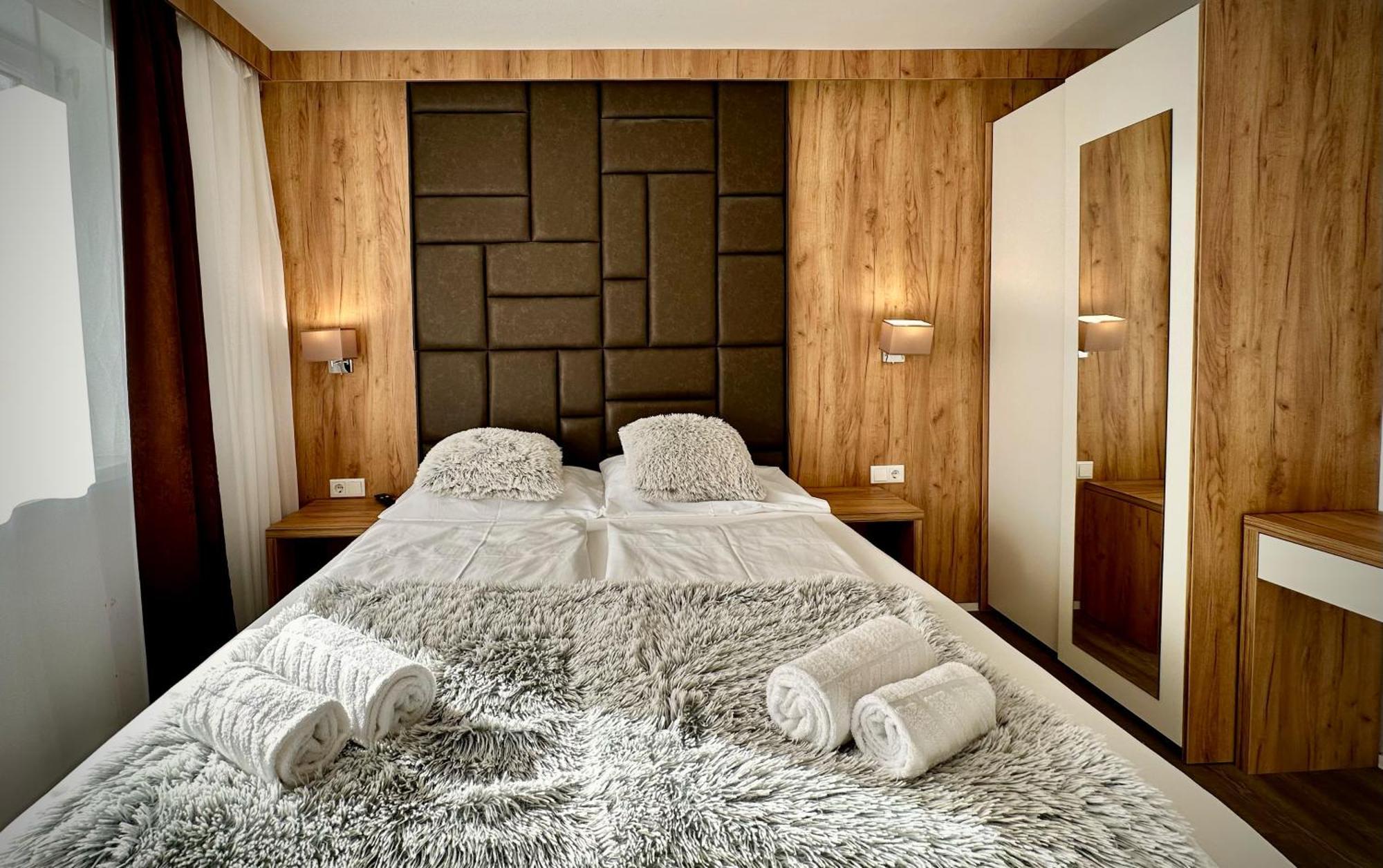 Apartments Maiskogelblick Пиезендорф Екстериор снимка